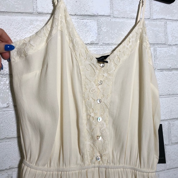 Forever 21 Cream Lace Trim Romper - Picture 4 of 8
